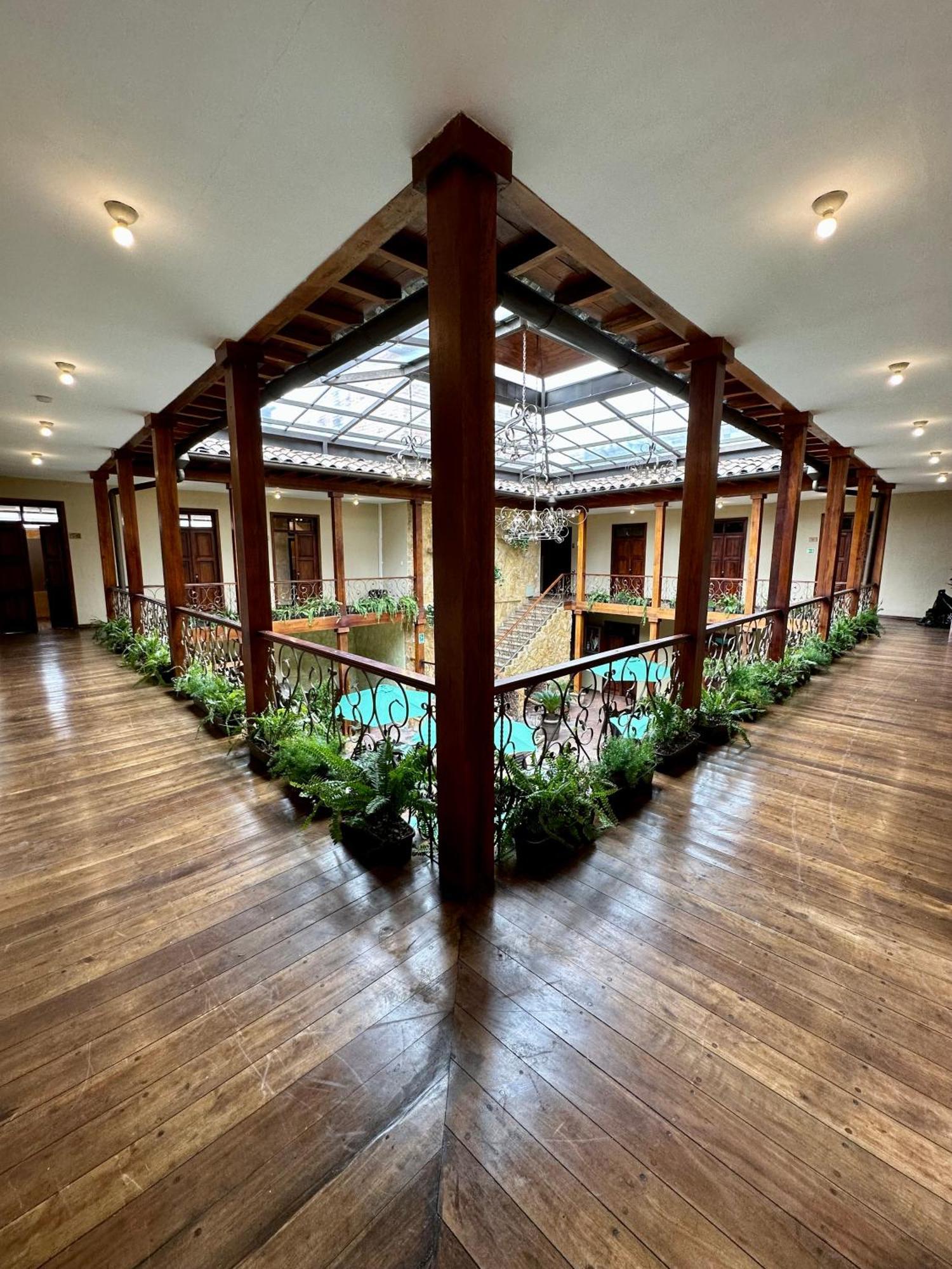 Nass Central Garden Cuenca Exterior photo