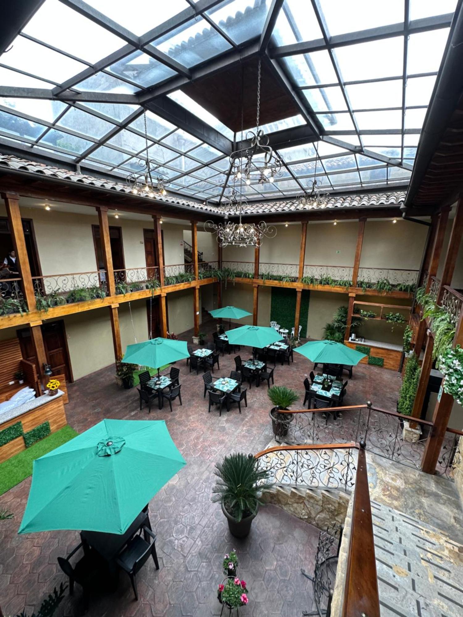 Nass Central Garden Cuenca Exterior photo